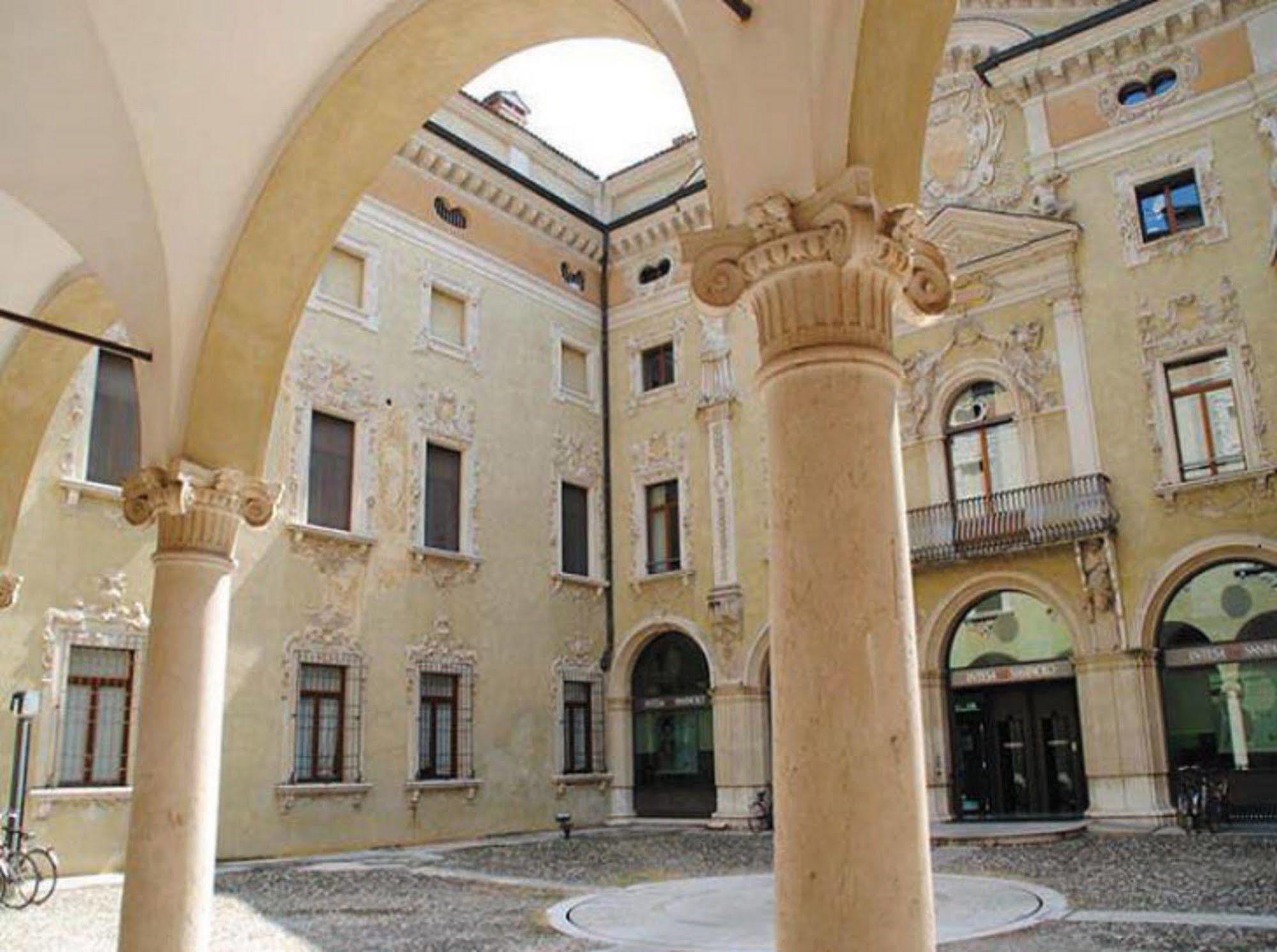 Casa Museo Palazzo Valenti Gonzaga Hotel Mantova Eksteriør billede